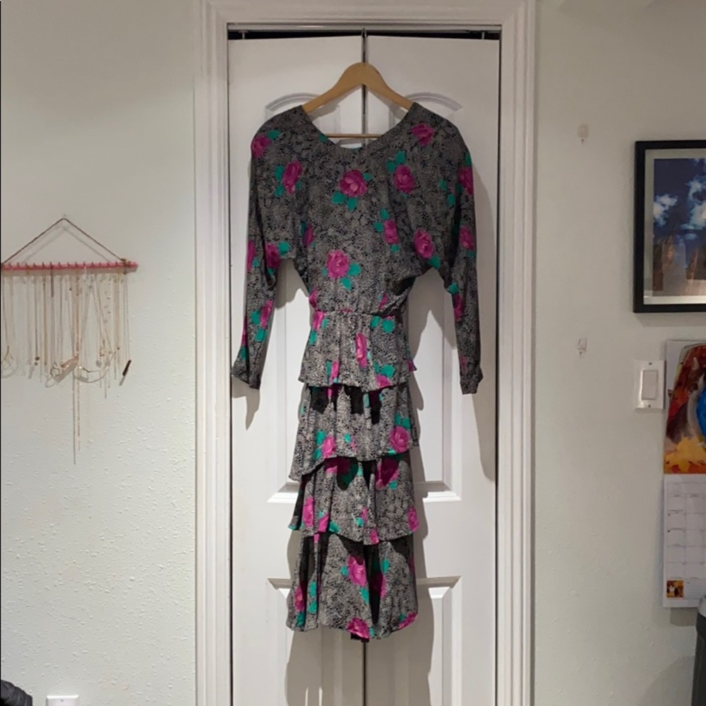 30% off 4 Item Bundle-Vintage Ruffled Floral Dress